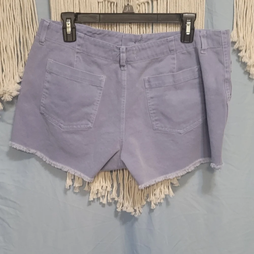 C&V - Picture 4 of 5